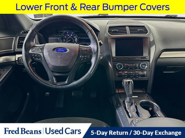Certified 2018 Ford Explorer XLT w/ Equipment Group 202A image 28