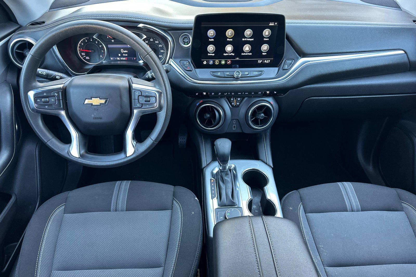 Used 2025 Chevrolet Blazer LT FWD image 12