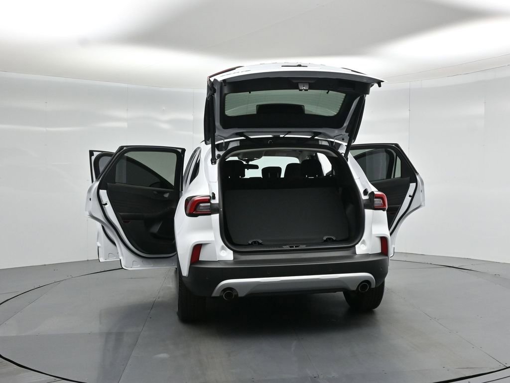 Certified 2025 Ford Escape Active w/ Tech Pack #1 FWD image 31