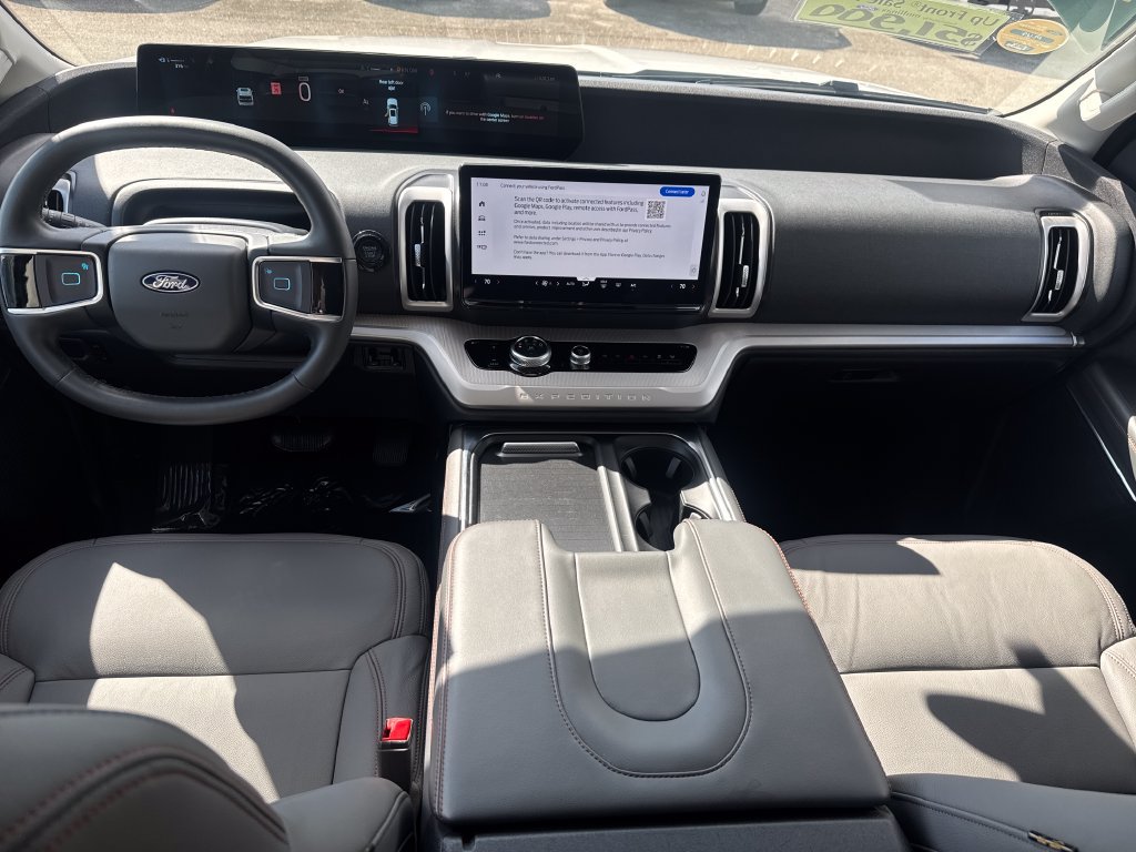 Certified 2025 Ford Expedition Max Active RWD image 6