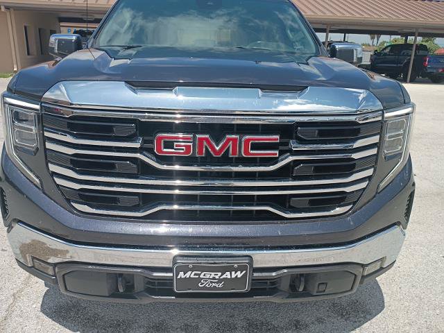 Used 2023 GMC Sierra 1500 SLT AWD/4WD image 7