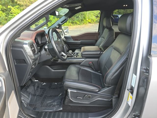 Certified 2022 Ford F150 Lariat w/ Equipment Group 502A High AWD/4WD image 4