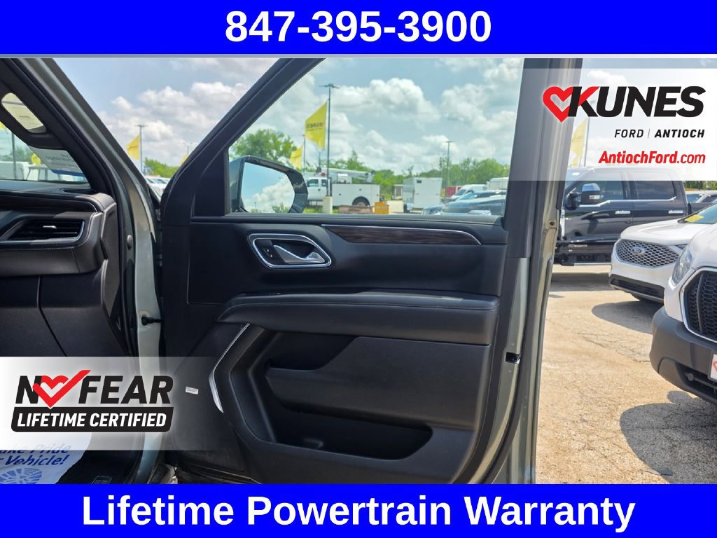 Used 2023 Chevrolet Tahoe Z71 w/ Luxury Package AWD/4WD image 36
