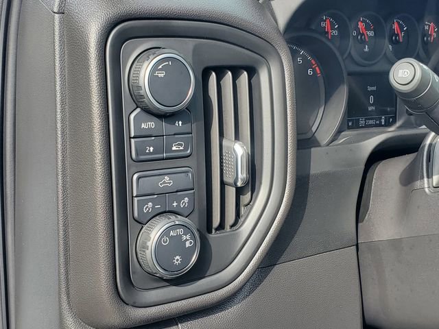 Used 2025 Chevrolet Silverado 1500 W/T w/ WT Value Package image 9