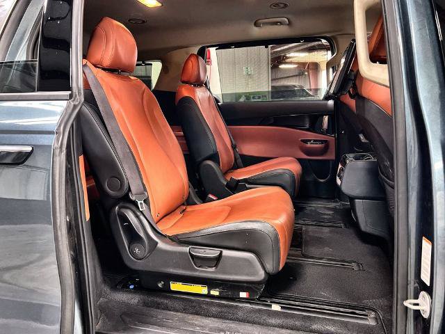 Used 2023 Kia Carnival SX FWD image 24