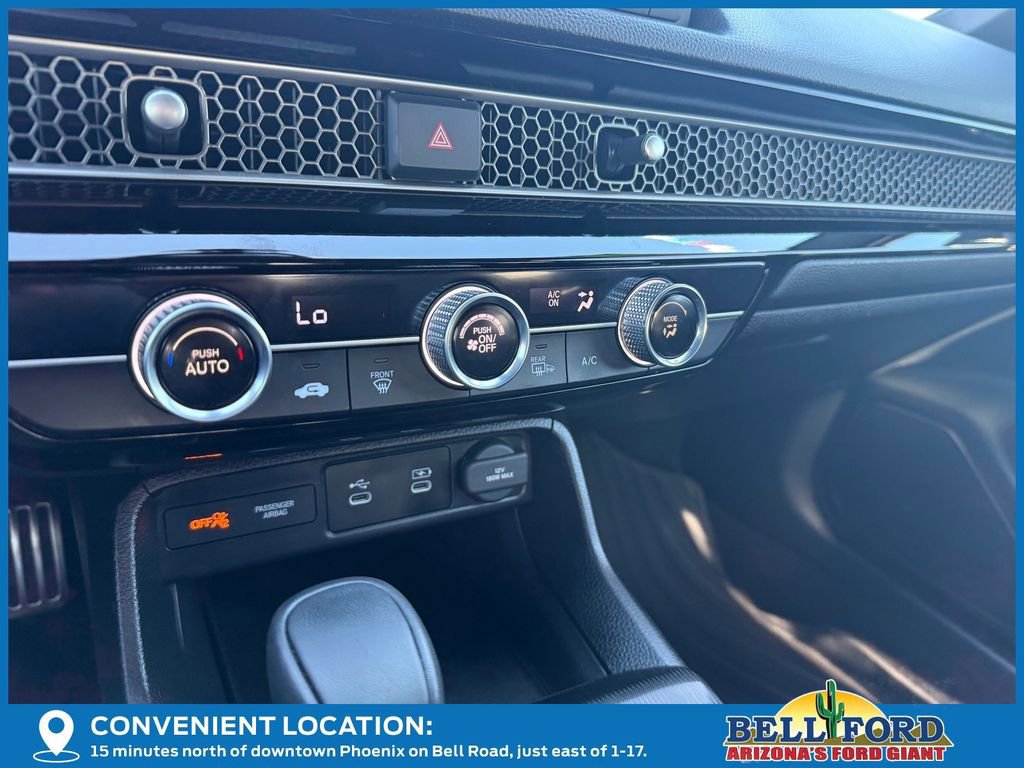 Used 2025 Honda Civic Sport image 25