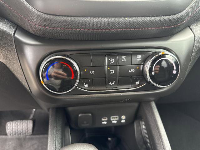 Used 2023 Chevrolet TrailBlazer RS AWD/4WD image 9