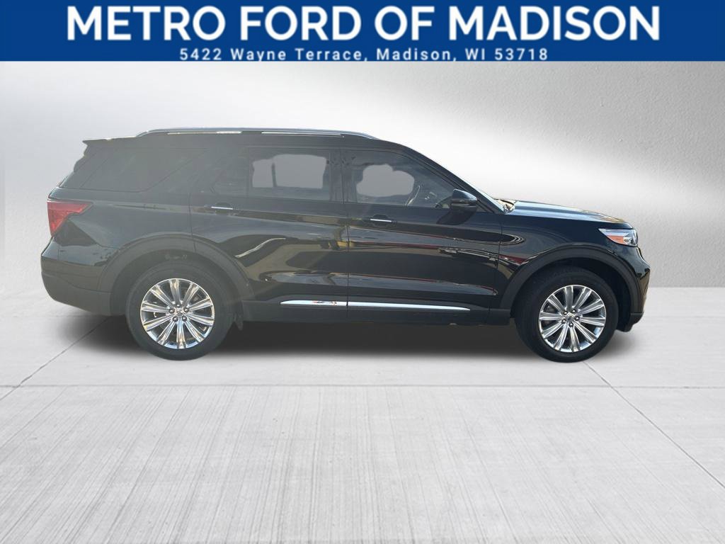 Certified 2022 Ford Explorer Limited w/ Hybrid Equipment Group 310A AWD/4WD image 6