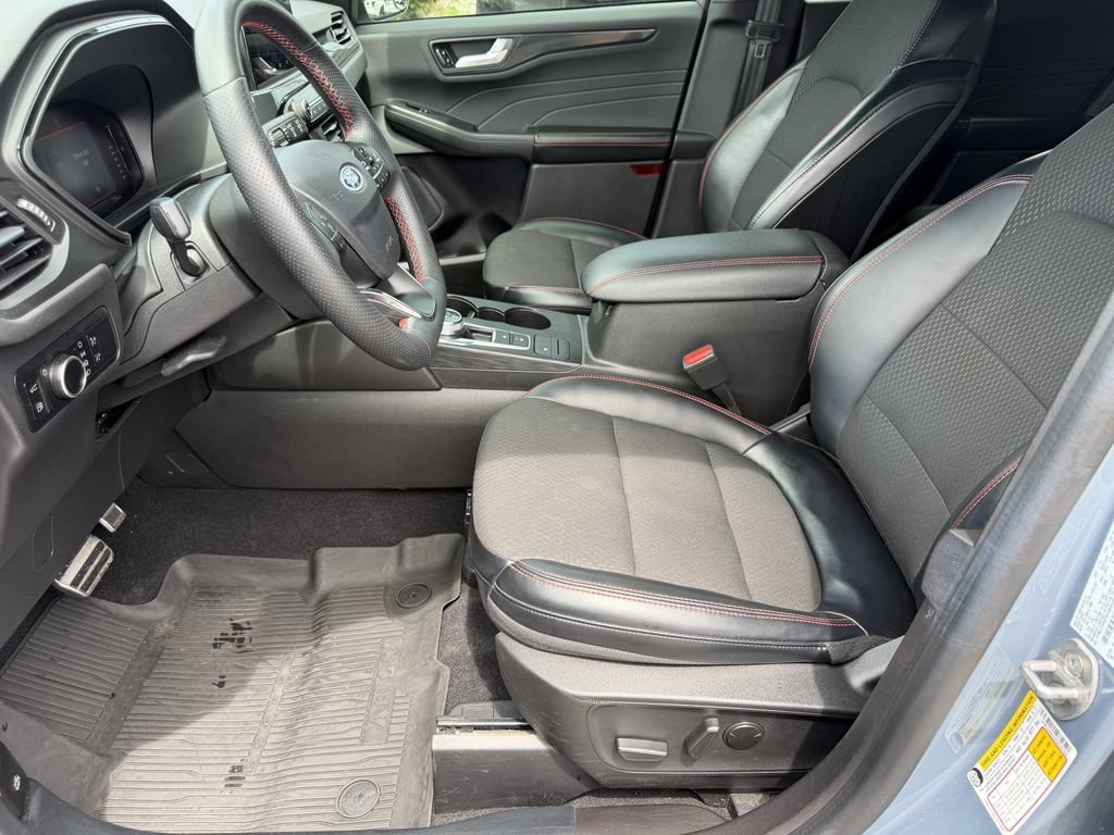 Certified 2023 Ford Escape ST-Line w/ Equipment Group 301A FWD image 26