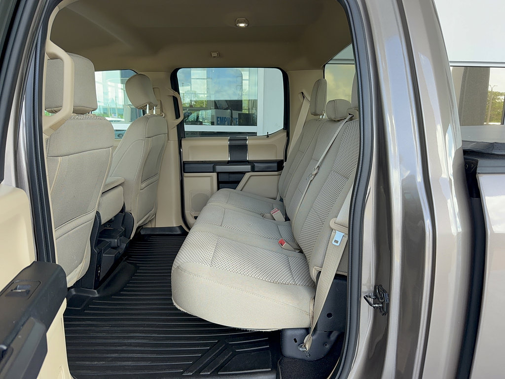 Certified 2018 Ford F150 XLT RWD image 13