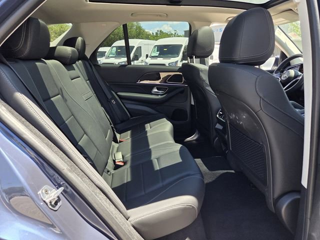 Used 2025 Mercedes-Benz GLE 350 4MATIC image 17
