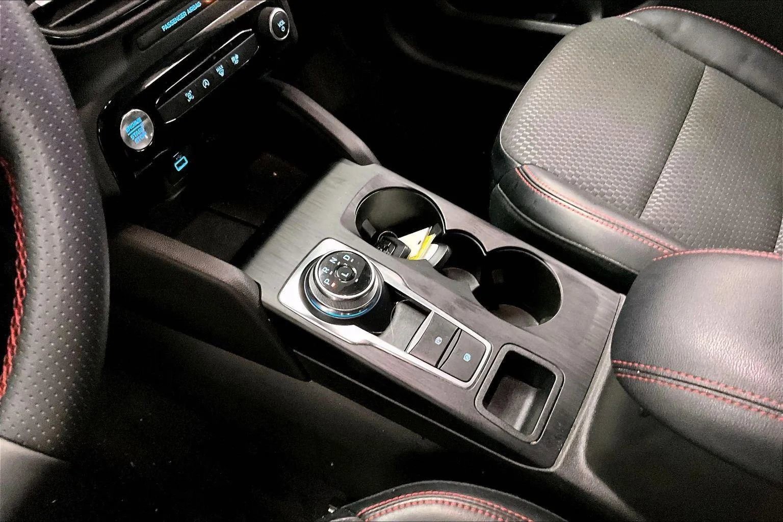 Certified 2023 Ford Escape ST-Line w/ Tech Pack #1 image 16