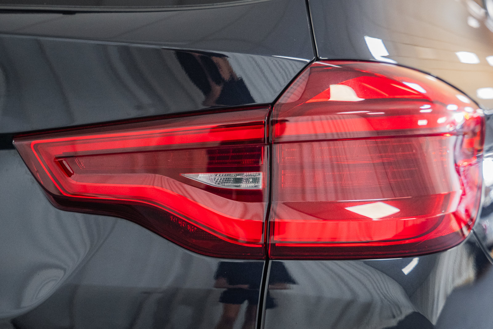 Used 2020 BMW X3 M40i w/ Driving Assistance Package AWD/4WD image 6