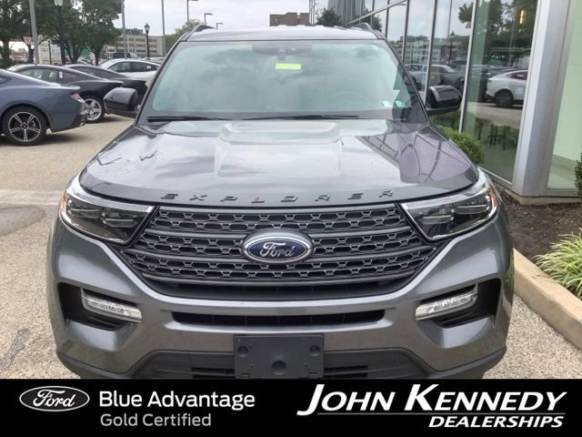 Certified 2023 Ford Explorer XLT w/ Equipment Group 202A AWD/4WD image 8
