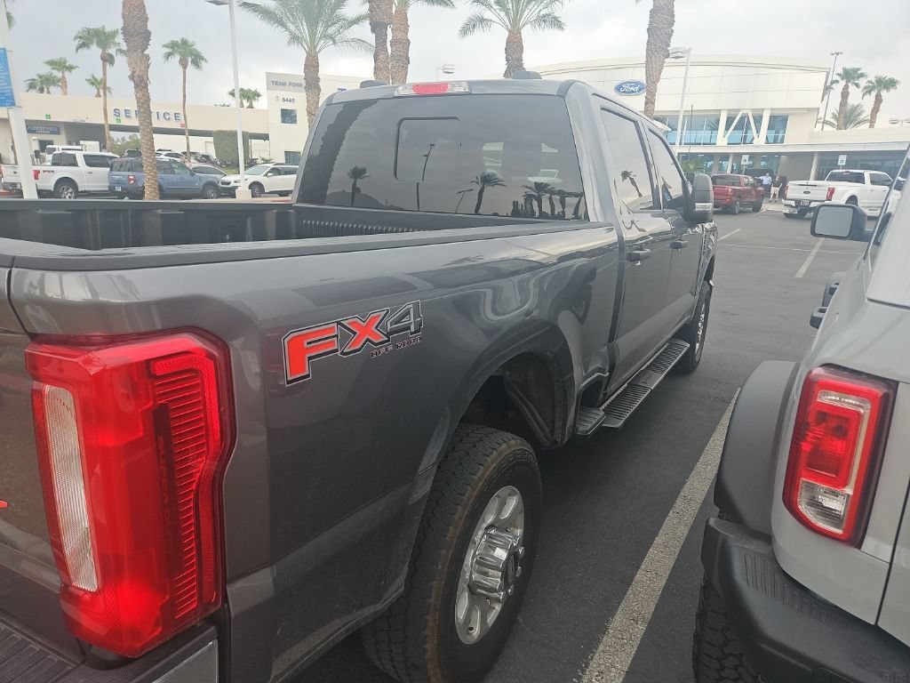 Certified 2024 Ford F250 XLT w/ FX4 Off-Road Package AWD/4WD image 3