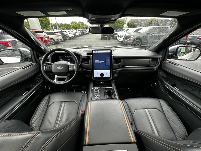 Certified 2023 Ford Expedition Platinum AWD/4WD image 16