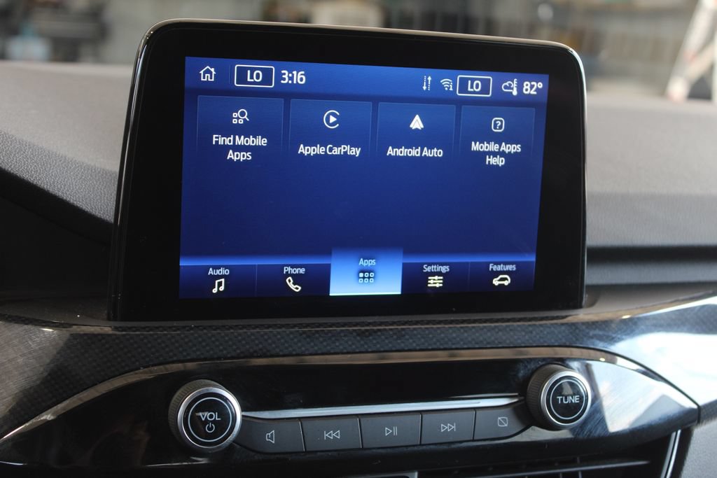 Certified 2025 Ford Escape ST-Line AWD/4WD image 18