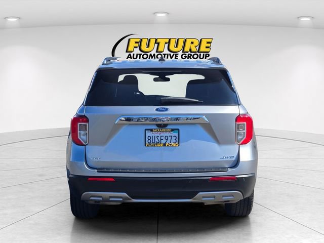 Certified 2021 Ford Explorer XLT w/ Equipment Group 202A image 4