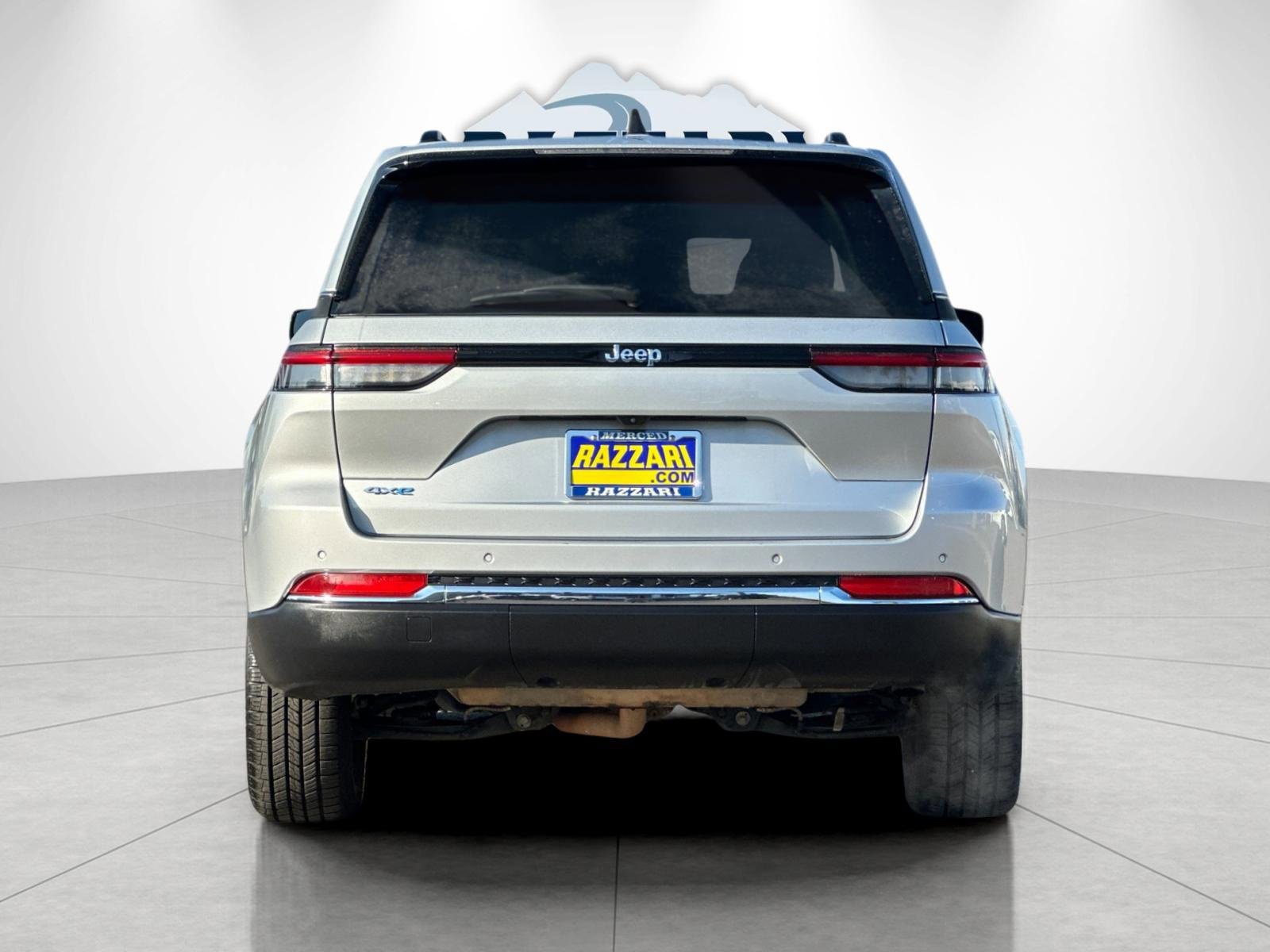 Used 2024 Jeep Grand Cherokee Limited 4xe image 4