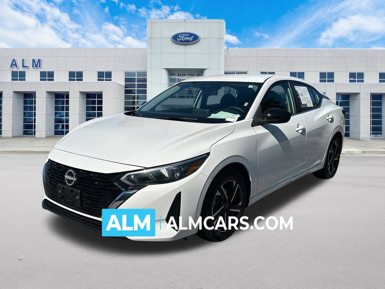 Used 2024 Nissan Sentra SV FWD image 1