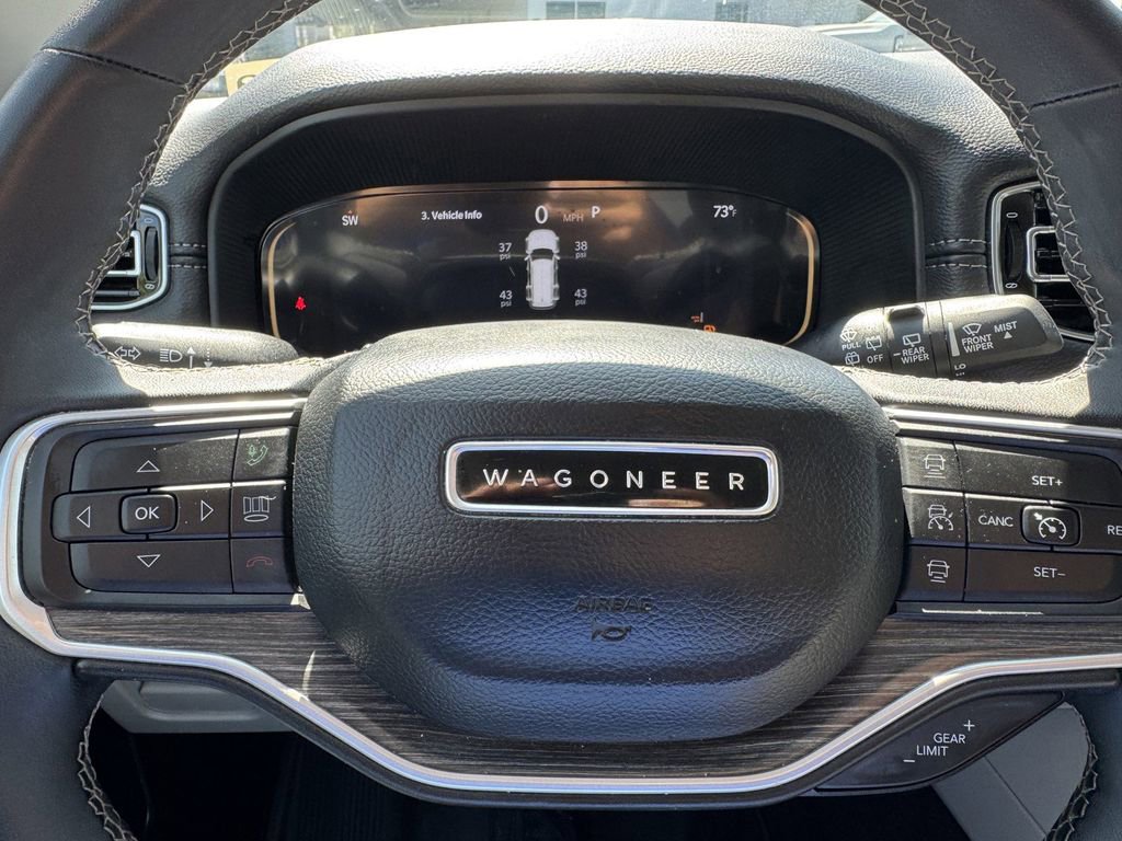 Used 2024 Jeep Wagoneer Series III AWD/4WD image 20