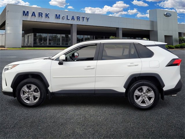 Used 2025 Toyota RAV4 XLE image 6