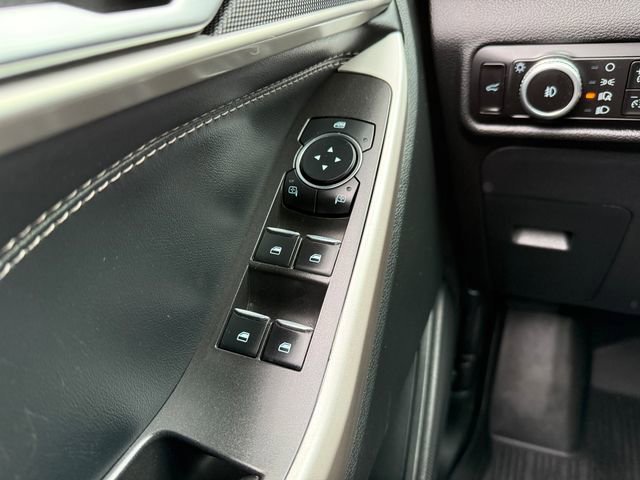 Certified 2023 Ford Explorer XLT w/ Equipment Group 202A image 32