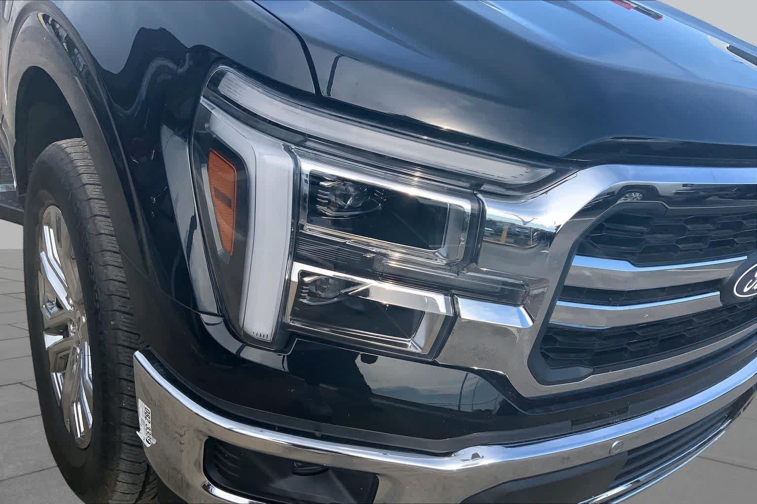 Certified 2026 Ford F150 Lariat w/ Equipment Group 501A Mid AWD/4WD image 28