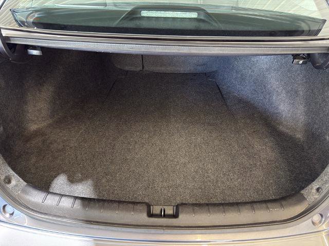 Used 2017 Honda Accord EX image 12