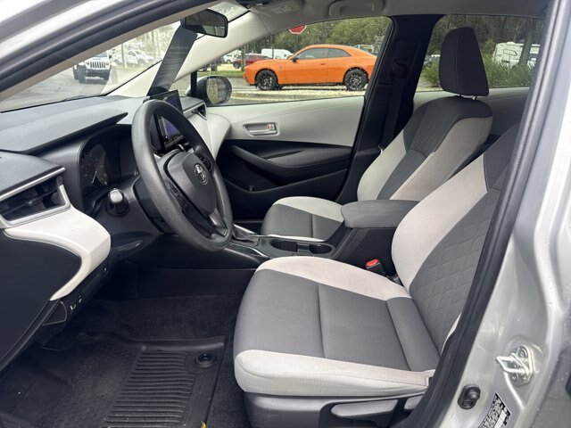 Used 2023 Toyota Corolla LE FWD image 15