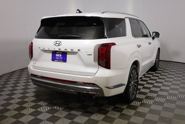 Used 2025 Hyundai Palisade Calligraphy AWD/4WD image 5