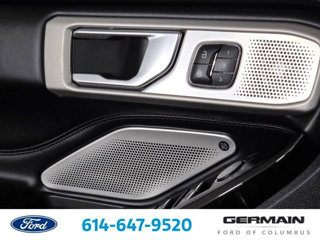 Certified 2021 Ford Explorer Platinum w/ Equipment Group 601A image 28