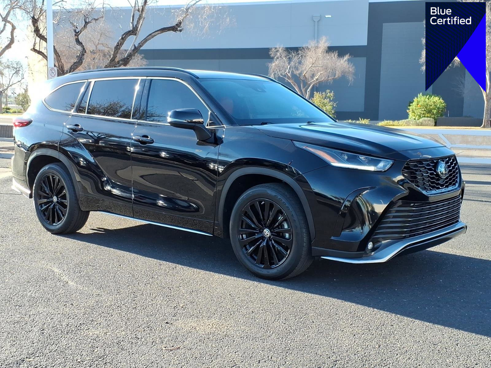 Used 2023 Toyota Highlander XSE