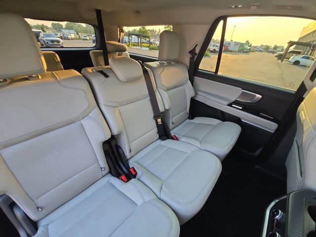 Certified 2025 Ford Expedition Max Platinum AWD/4WD image 28