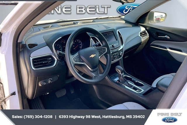 Used 2022 Chevrolet Equinox LS image 12