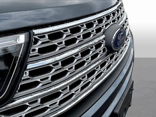 Certified 2022 Ford Explorer Limited w/ Class IV Trailer Tow Package AWD/4WD image 36