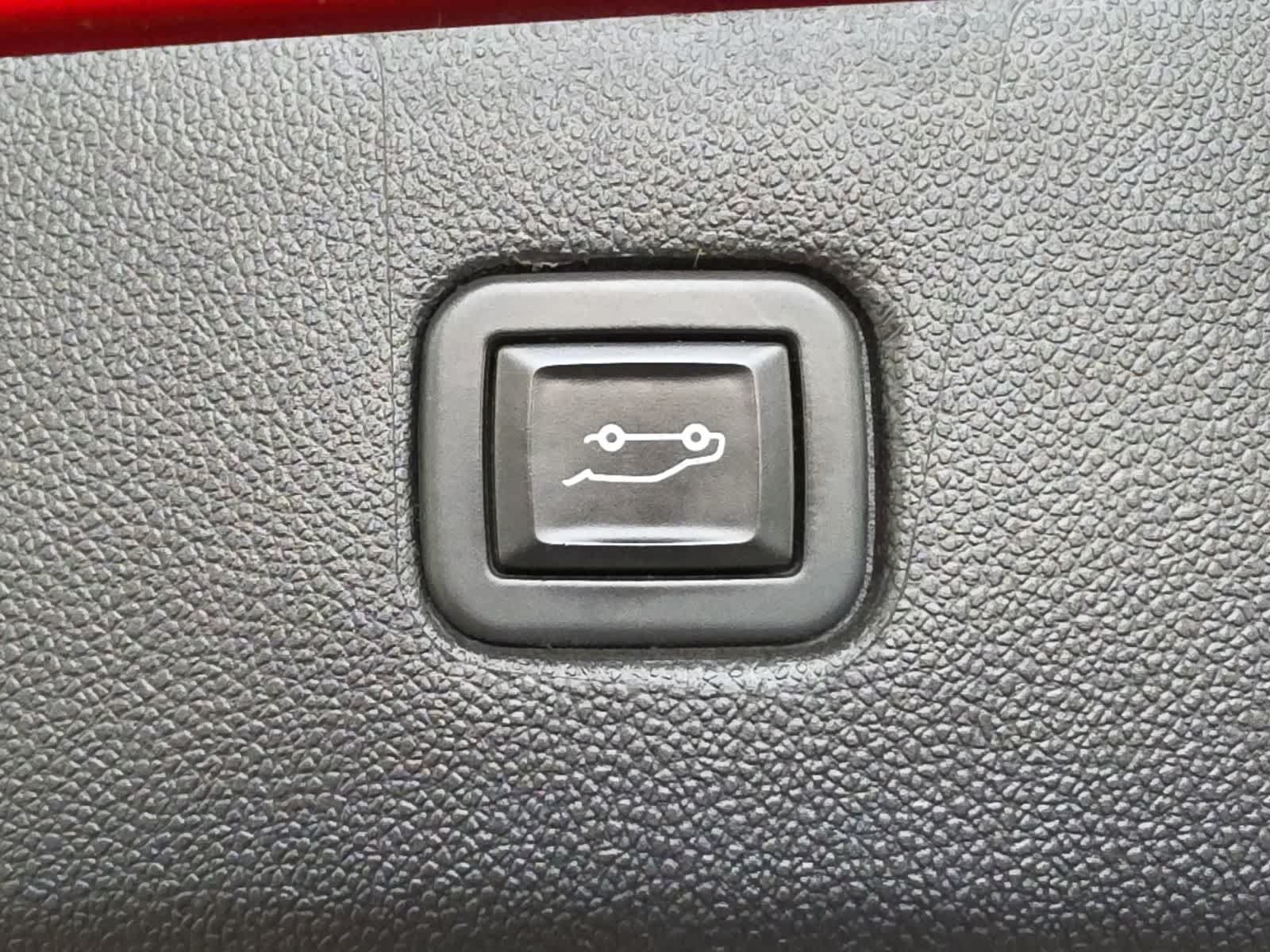 Used 2020 Chevrolet Blazer LT FWD image 36