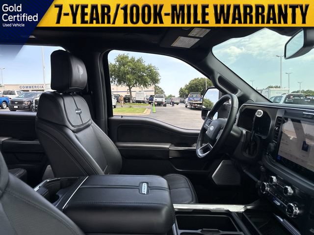 Certified 2025 Ford F250 Platinum w/ FX4 Off-Road Package AWD/4WD image 18