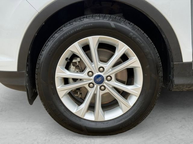 Certified 2018 Ford Escape SEL image 23
