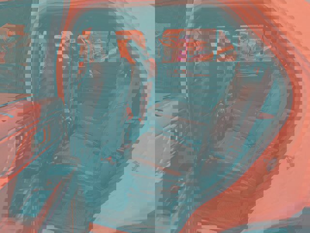 Certified 2025 Ford Explorer ST-Line w/ Premium Package image 8