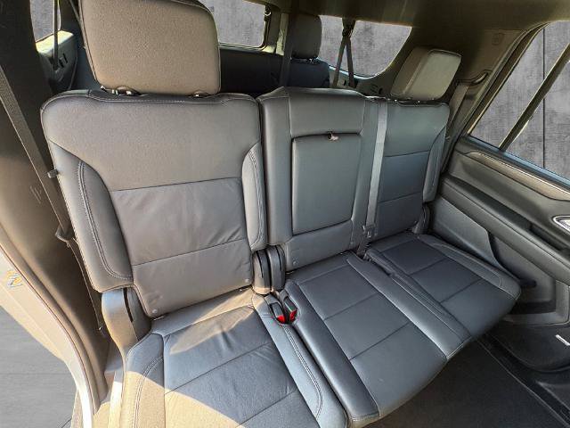 Used 2024 Chevrolet Suburban LT w/ LT Signature Plus Package RWD image 22