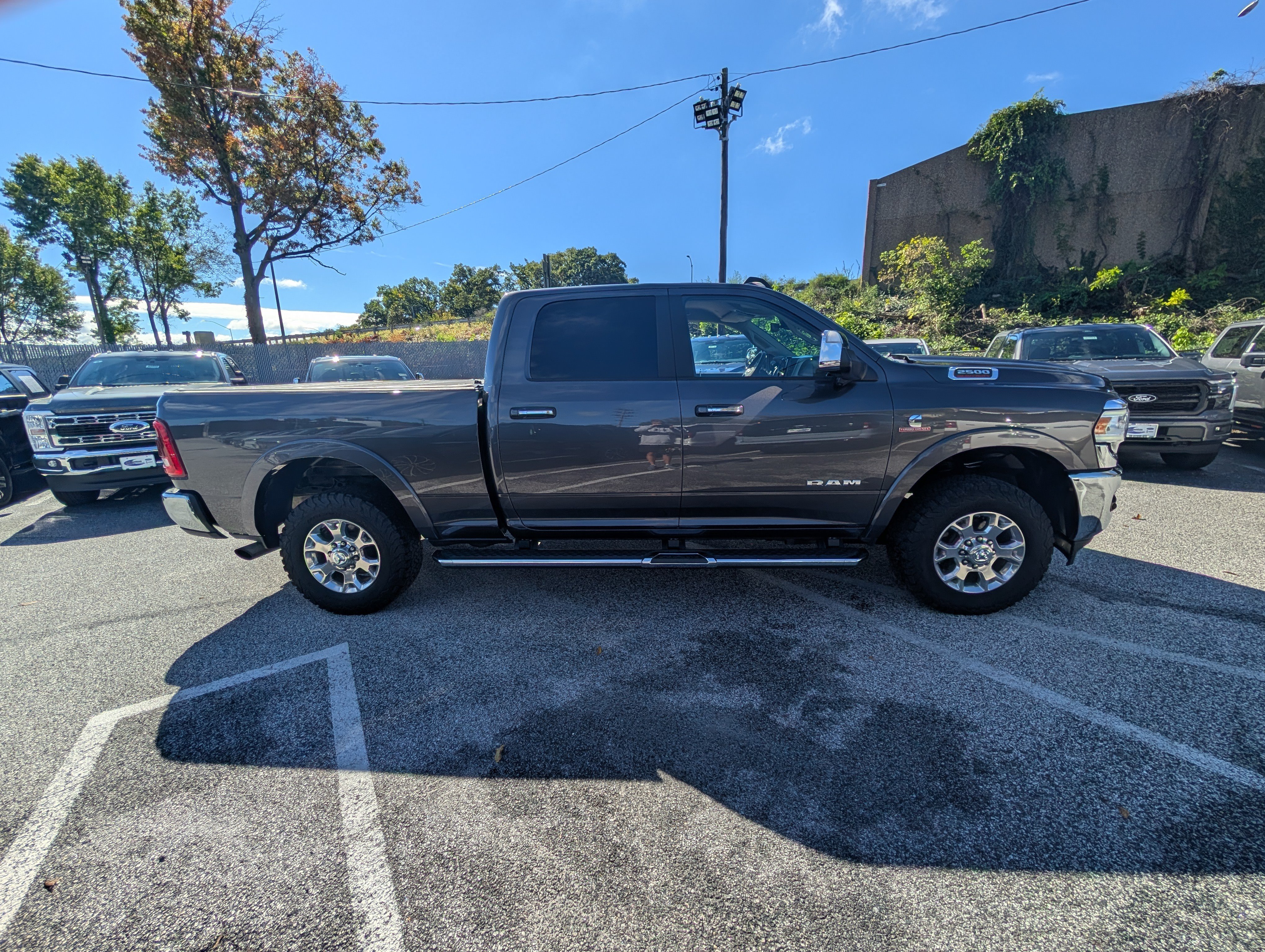 Used 2020 RAM 2500 Laramie AWD/4WD image 8