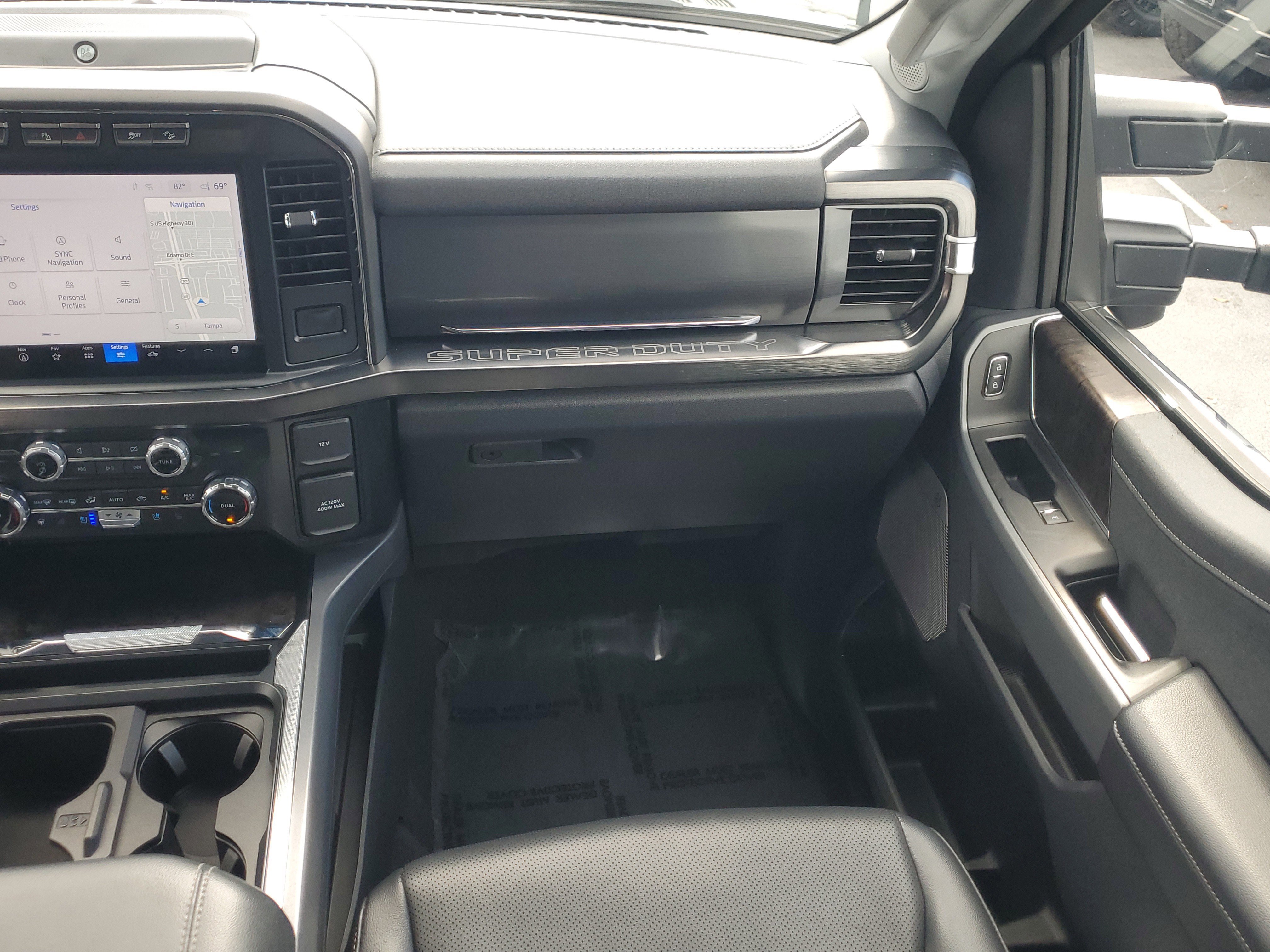 Certified 2024 Ford F250 Lariat w/ Lariat Ultimate Package image 16