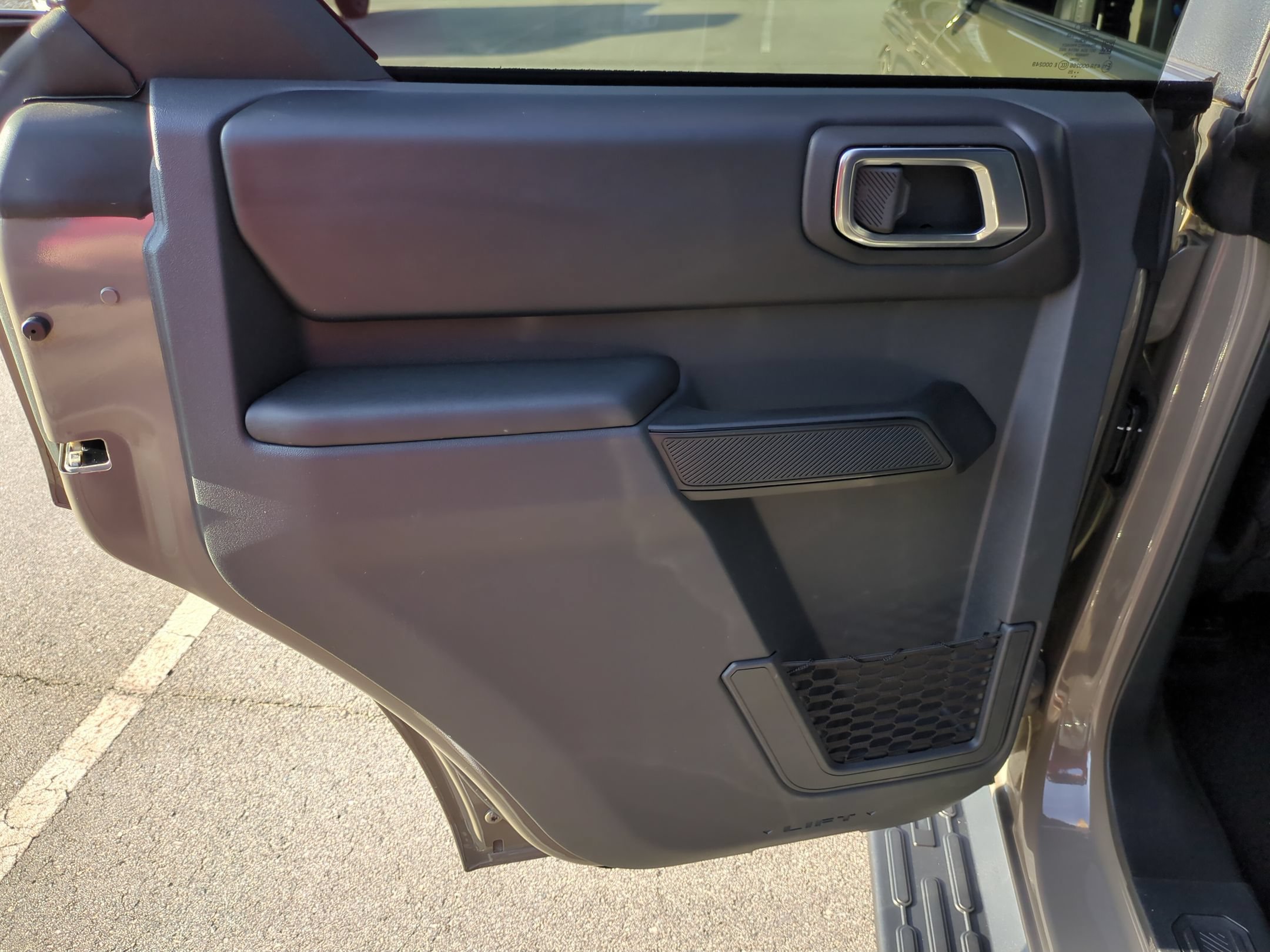 Certified 2025 Ford Bronco Outer Banks AWD/4WD image 32