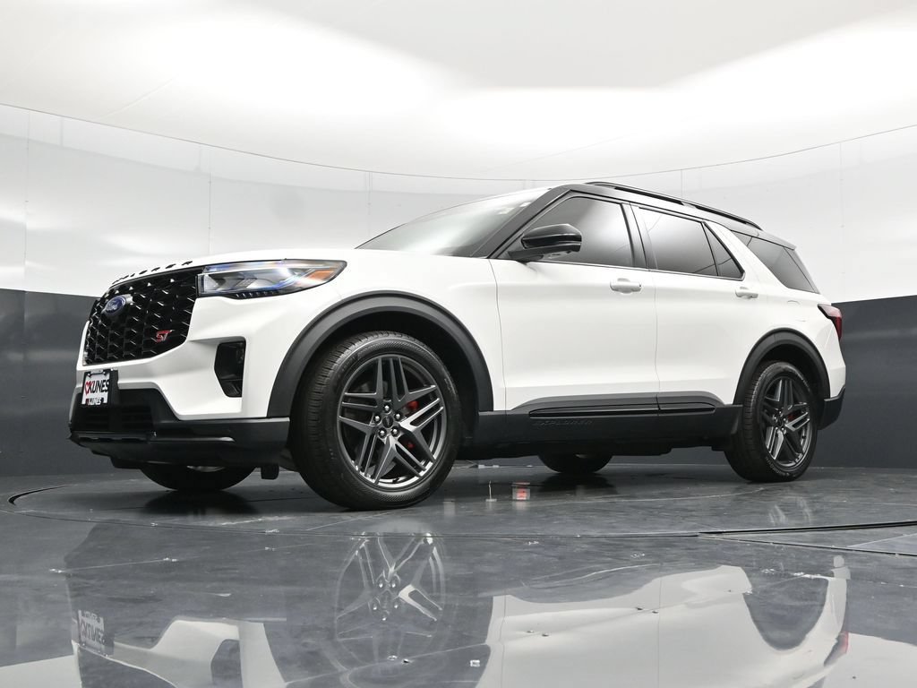 Certified 2025 Ford Explorer ST AWD/4WD image 55