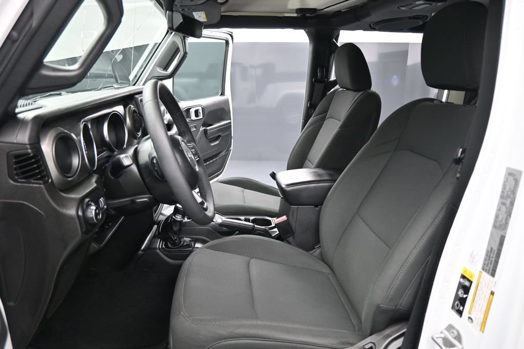 Used 2023 Jeep Gladiator Sport AWD/4WD image 10