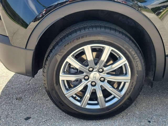Used 2023 Cadillac XT4 Premium Luxury AWD/4WD image 11