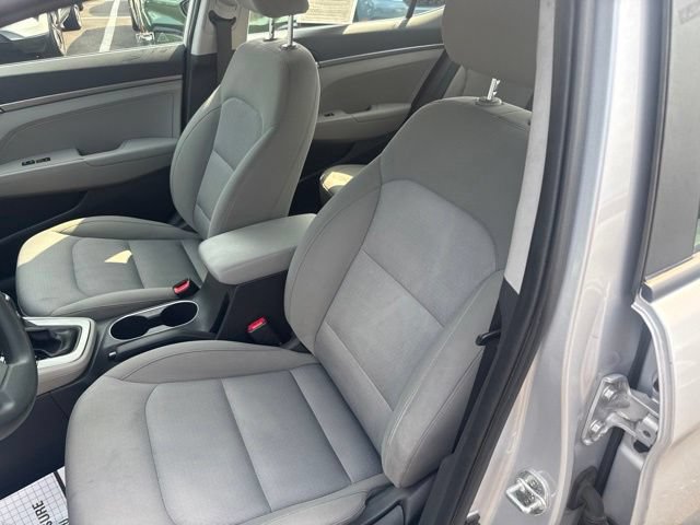 Used 2017 Hyundai Elantra SE FWD image 15