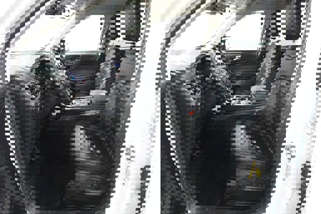 Certified 2023 Ford Edge SEL image 22