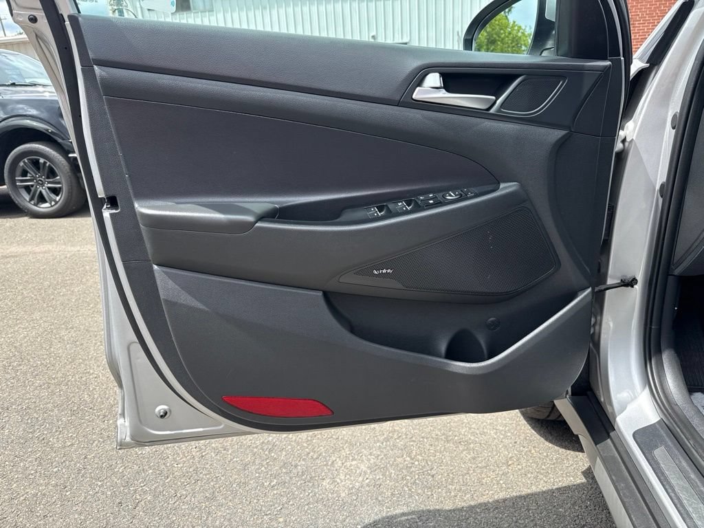Used 2021 Hyundai Tucson Limited AWD/4WD image 14
